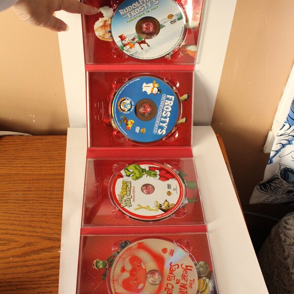 10 Holiday  Classic Christmas Favorites DVD Set - Picture 3 of 3